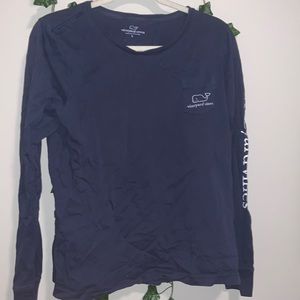 Vineyard vines navy long sleeve size large